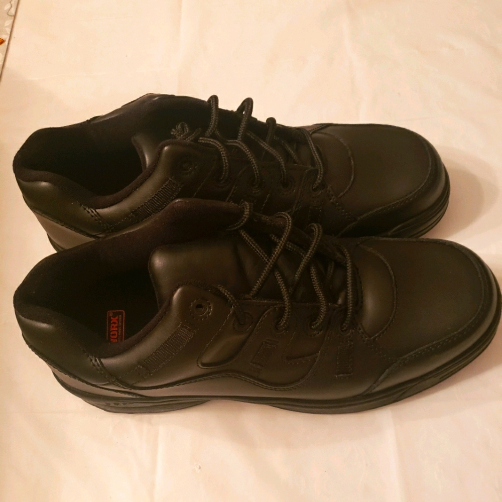 New Worx Men's black shoes